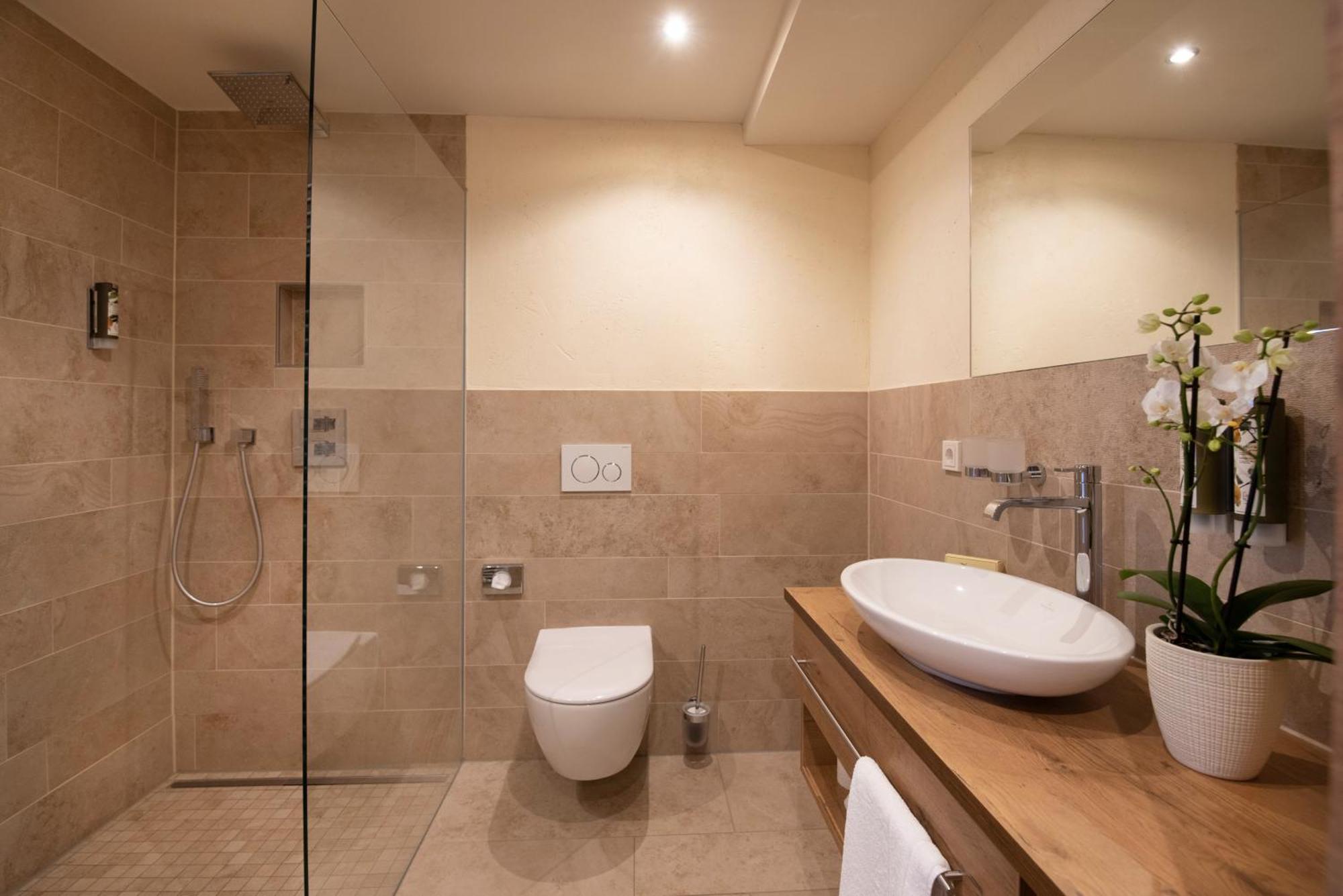 Peters Hotel & Spa Хомбург Экстерьер фото